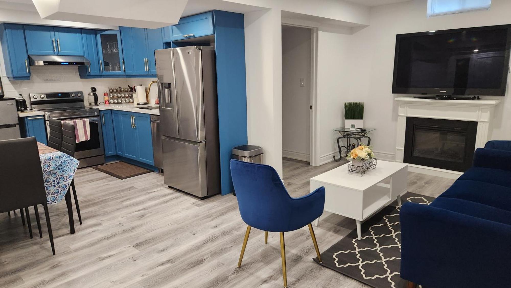 2 Bedrooms 2 Washrooms 2 Parking Spots Basement Apartment Ньюмаркет Экстерьер фото